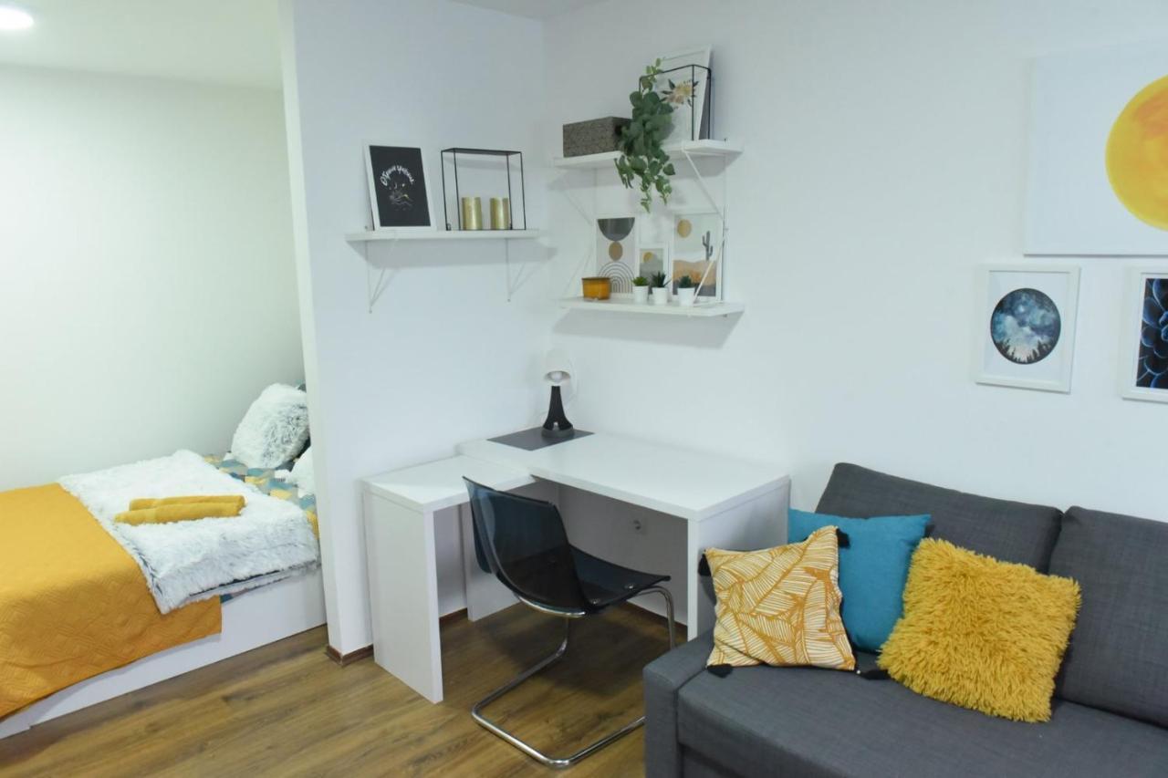 Central Apartment Ćuprija Exteriör bild
