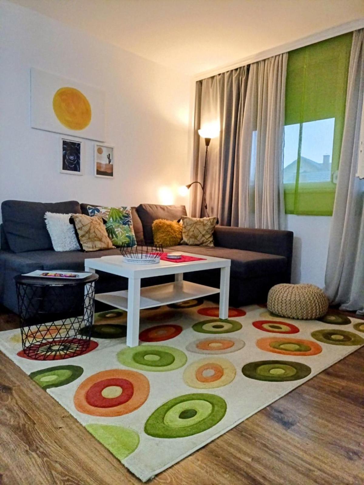 Central Apartment Ćuprija Exteriör bild